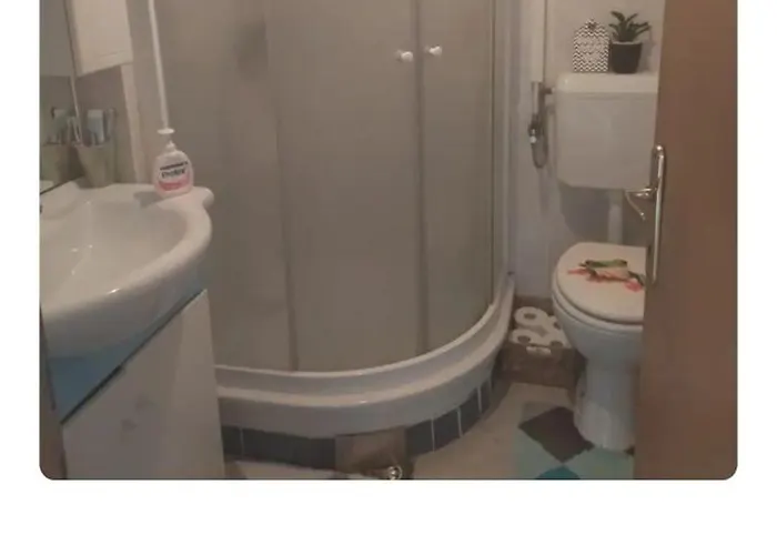 Lejlighed Lovely 1- Bedroom In